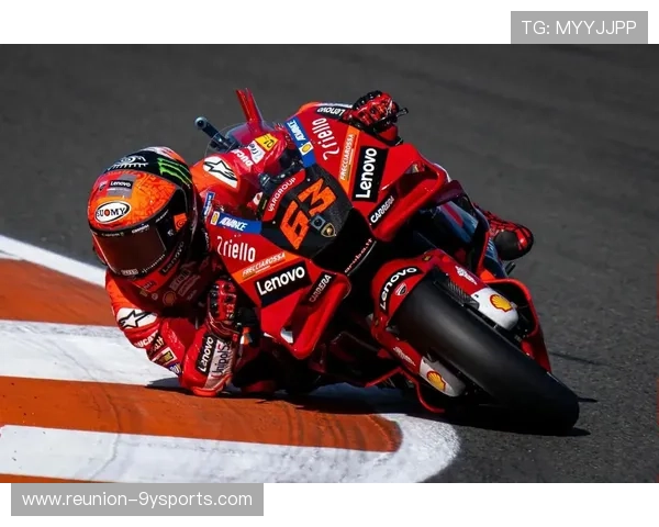MotoGP赛季新挑战 各大车队争夺冠军宝座激烈角逐