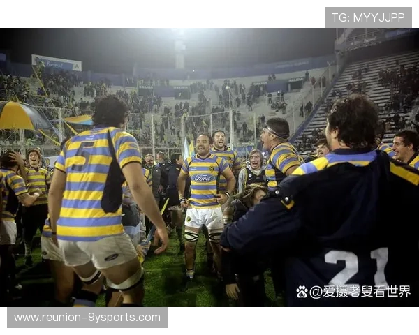 世界杯揭幕战激烈对决引爆全球球迷热情与讨论