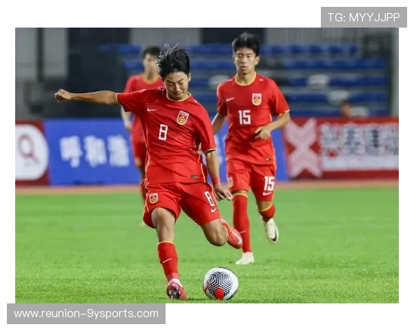 中国足球队备战世界杯预选赛 新帅带队冲击历史最佳成绩